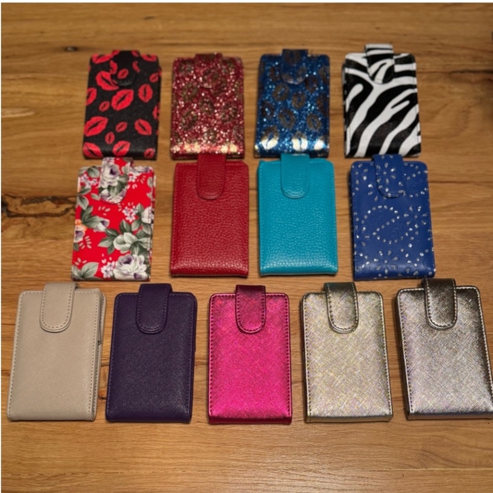 LIPSENSE CASE HOLDER WITH MIRROR